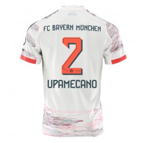 Lacne Muži Futbalové dres Bayern Munich Dayot Upamecano #2 2025-26 Krátky Rukáv - Preč